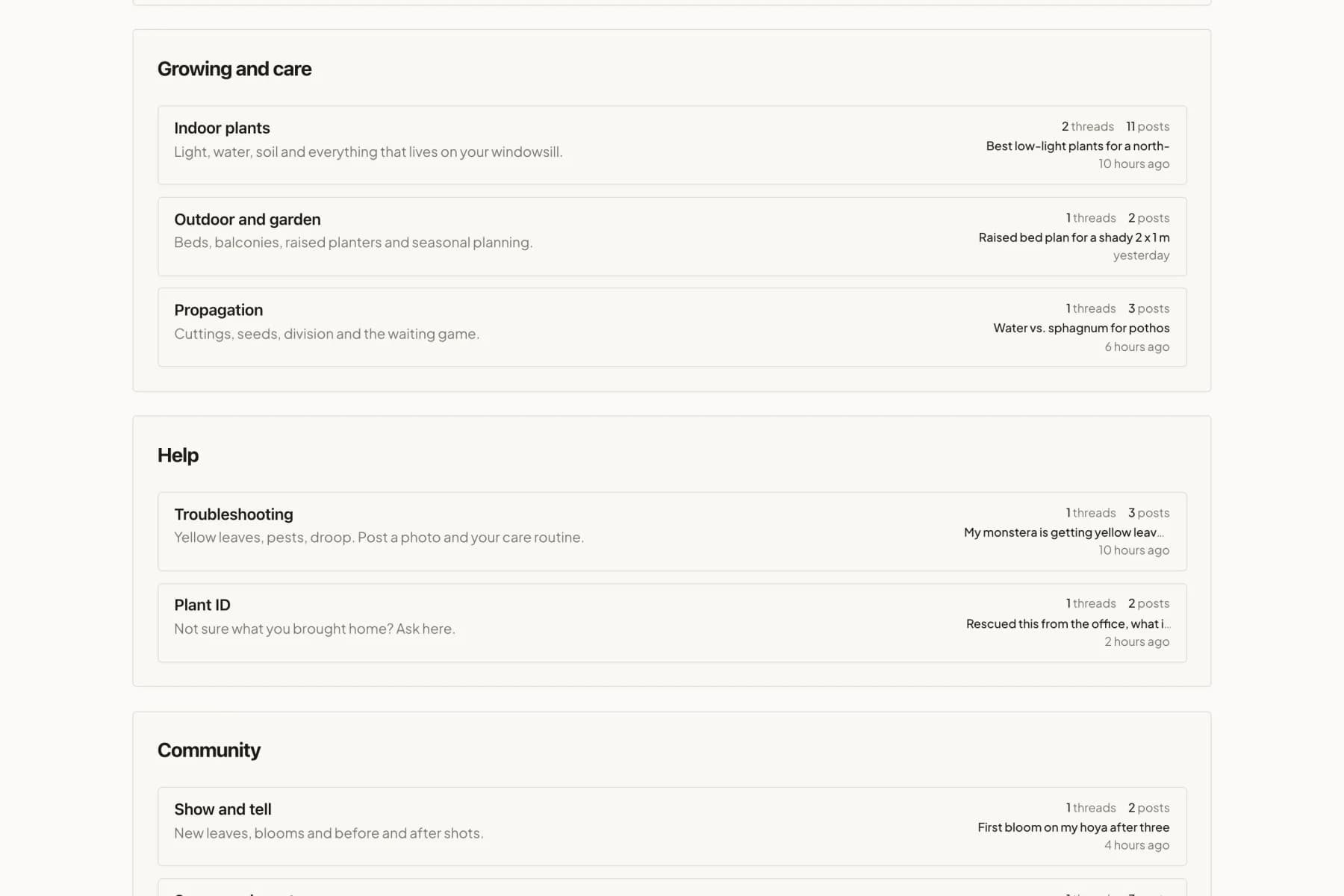 A Forumera forum home page with categories and boards